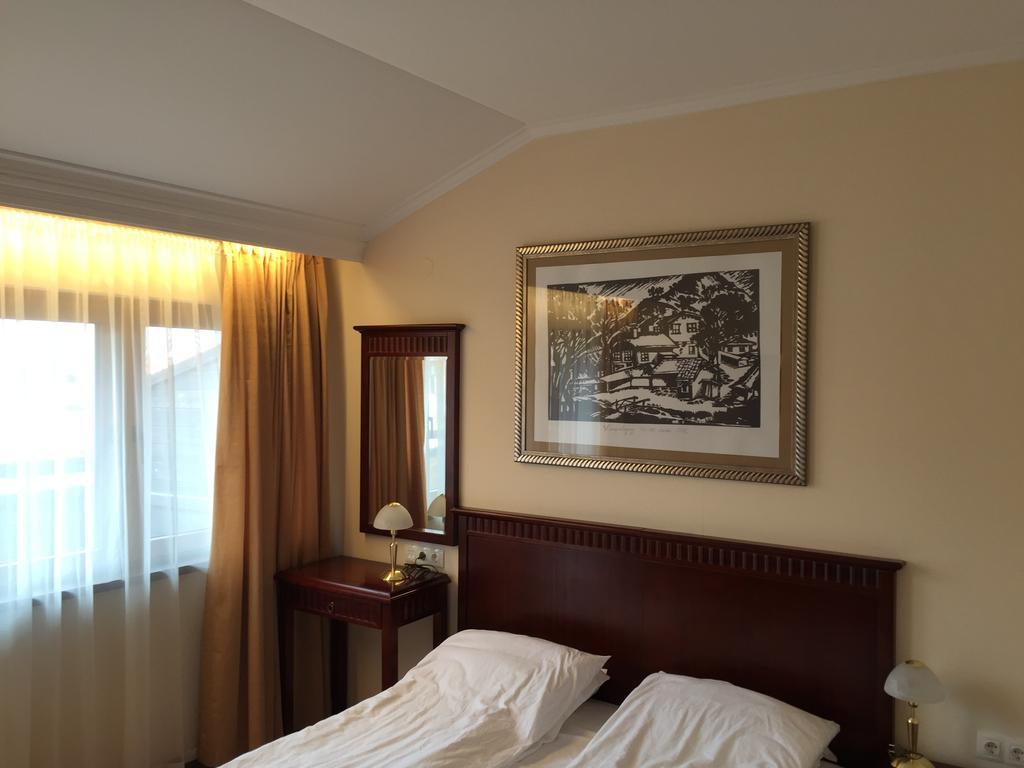 Downtown Alexander Services Apartments Bansko Ngoại thất bức ảnh