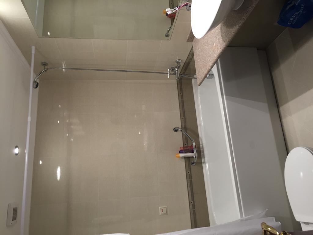 Downtown Alexander Services Apartments Bansko Ngoại thất bức ảnh